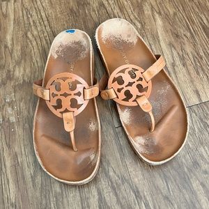 Tory Burch Miller Cloud size as 8